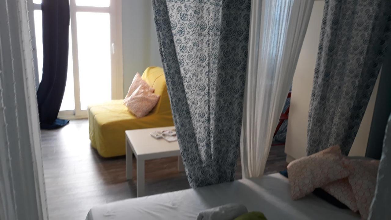 סלוניקי Romantically Allured Studio Next To The Center מראה חיצוני תמונה
